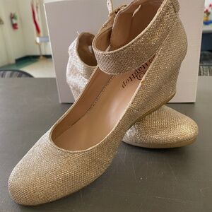 Hap Hop Glitter Wedge Shoes